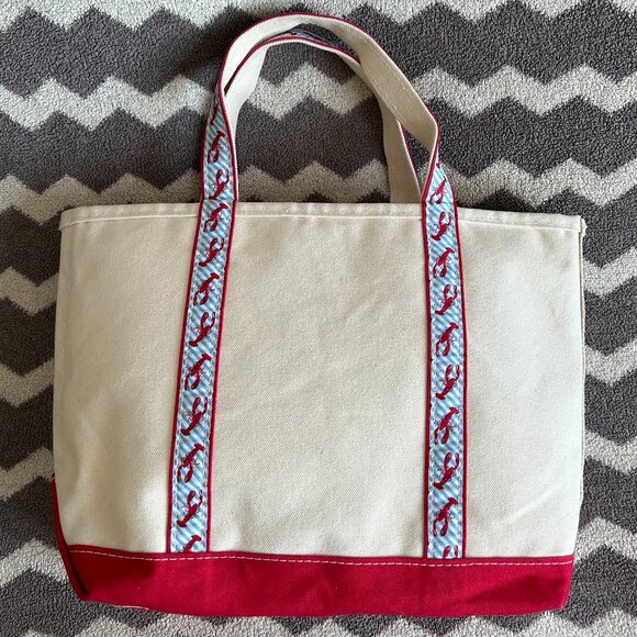 L.L. Bean Handbags - RARE Small L.L. BEAN Boat and Tote Lobster Pattern Strap